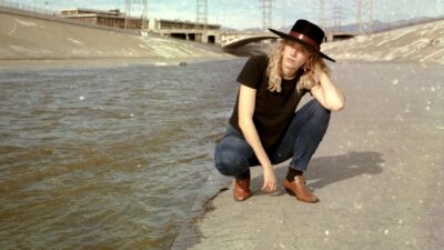 Featured image for Juana Everett releases New Single ‘One Million Dollars’