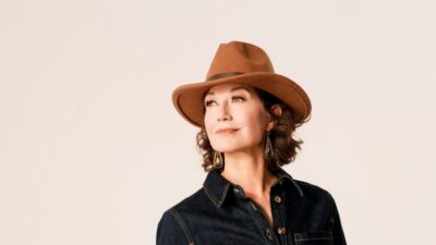 Featured image for Amy Grant Release New Single and Headlines Belfast Music Festival